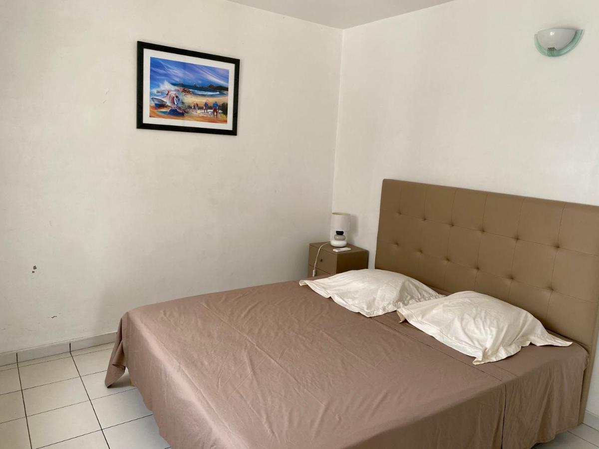 Appartement bord de mer Sainte-Anne  Buitenkant foto