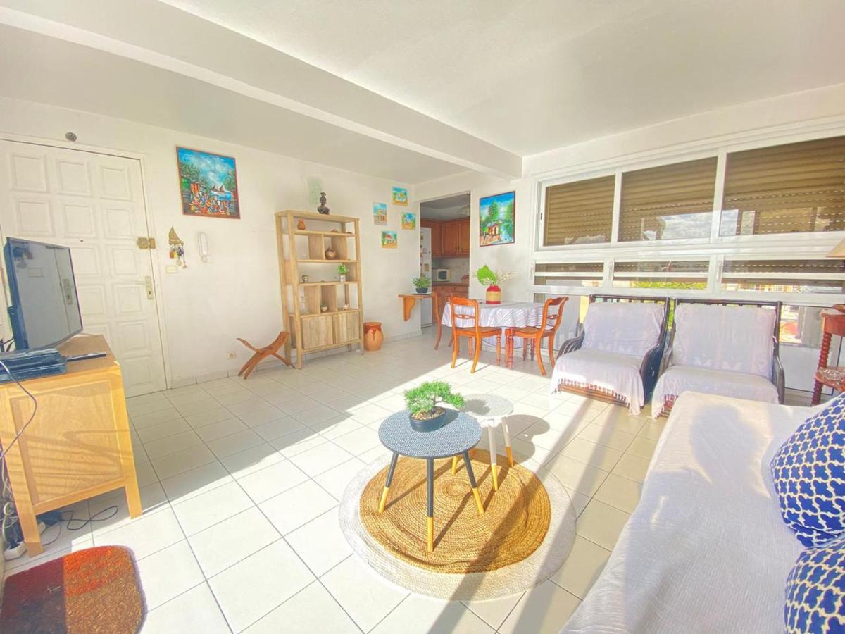 Appartement bord de mer Sainte-Anne  Buitenkant foto